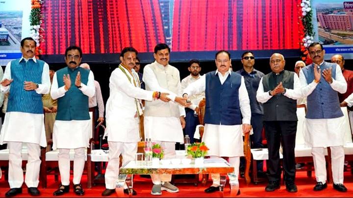 MP Emerging as a Leader in Healthcare & Innovation: UHM Shri Nadda